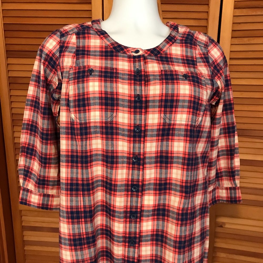 DULUTH TRADING SZ SMALL ORGANIC COTTON BLOUSE - 3/4 SLEEVES